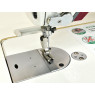 Прямострочная промышленная швейная машина Aurora A-8EH (Дизайнерские строчки, два подвижных ножа, закрытая смазка)